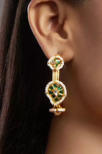 Green gold plated earrings