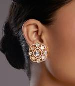 Beige gold plated earrings