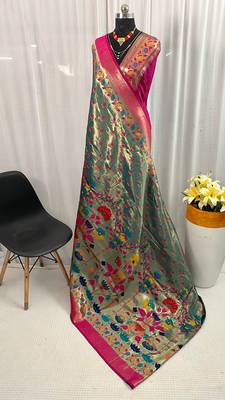 Green Paithani Silk Weaving Design Saree 4