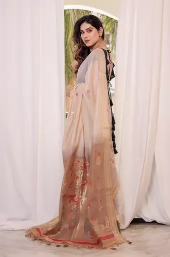 Brown Cotton Blend Degital Printd Saree With Blouse