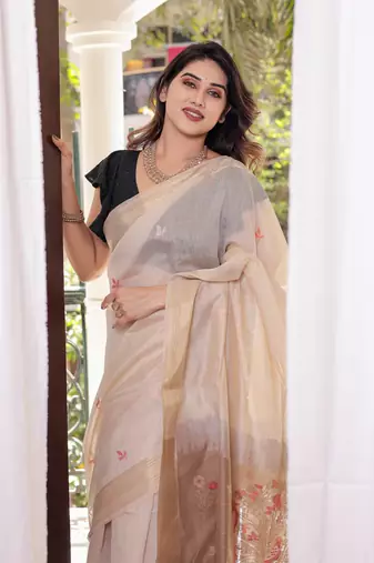 Brown Cotton Blend Degital Printd Saree With Blouse