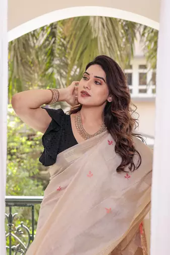 Brown Cotton Blend Degital Printd Saree With Blouse