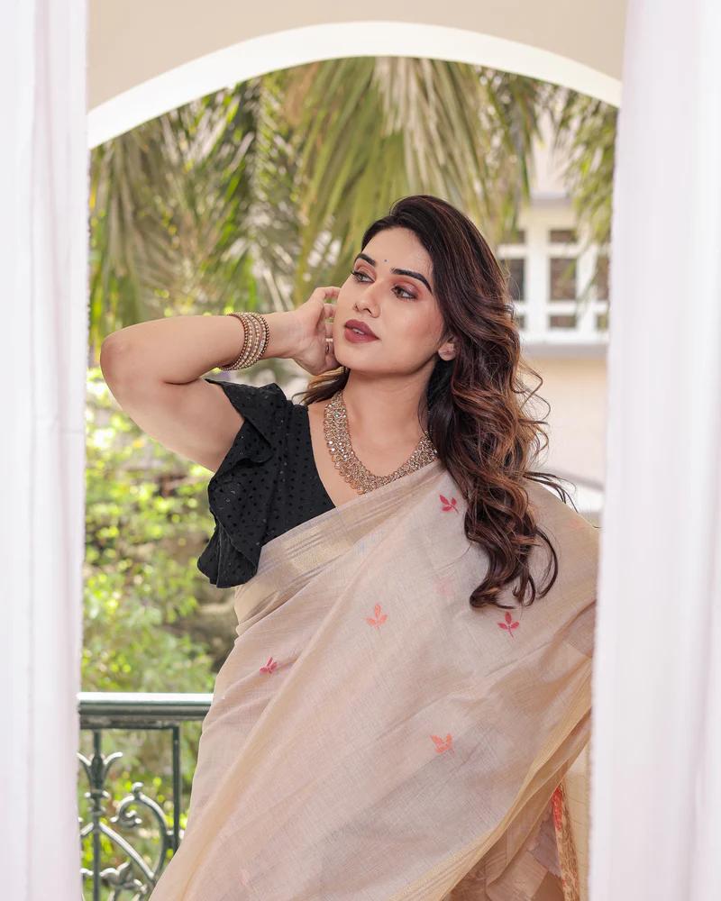 Brown Cotton Blend Degital Printd Saree With Blouse