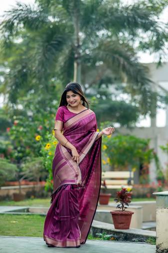 Pink silk Blend Banarasi Style Golden all over lining  & Border saree with Blouse