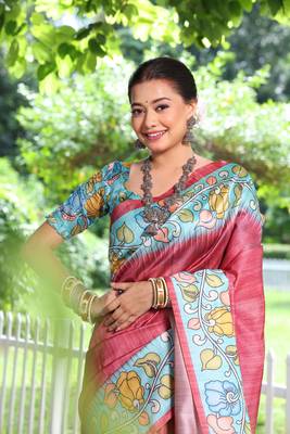 Red Treaditional Kalamkari design Lotus border printed work saree with Blouse  4