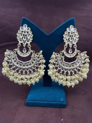 Sabyasachi kundan chandbali traditional earrings , bridal earrings/sabyasachi earrings/kundan meena indian earrings 1