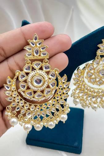 Traditional earrings/bridal earrings/sabyasachi earrings/sabyasachi chandbalis/kundan earrings/kundan meena