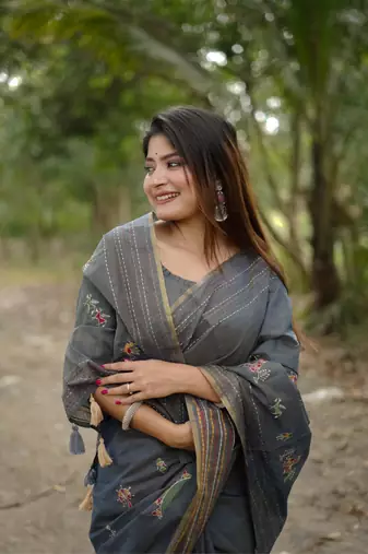 Grey Khadi Tussar Silk Saree With Thread Work And Multicolour Kantha Stitch Border With Blouse