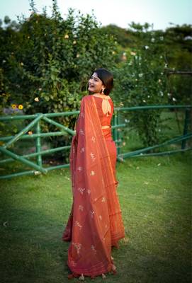Vsaree Red Khadi Tussar Silk Saree With Thread Work And Multicolour Kantha Stitch Border With Blouse 3