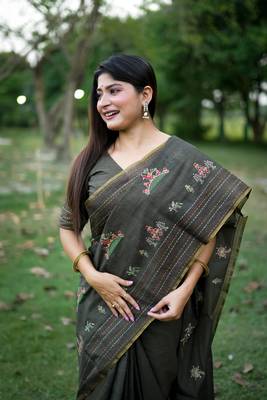 Vsaree Black Khadi Tussar Silk Saree With Thread Work And Multicolour Kantha Stitch Border With Blouse 4