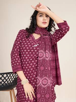  Cotton Printed Salwar Suit Set Kurta Pant with Dupatta 4