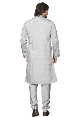 Arruga sylish mirror embroidery silk kurta pajama 3