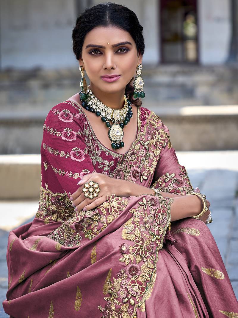  Jacquard Silk Embroidery border work Saree with Heavy work Unstitch Blouse Piece