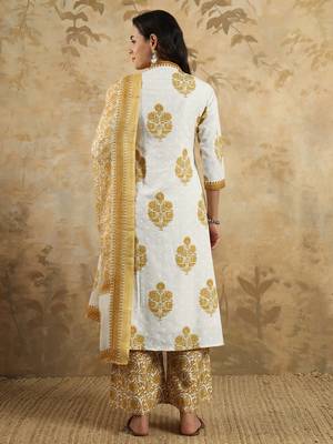 Cotton Blend Fabric Printed work Straight cut Kurta, Pant and Dupatta Set 2