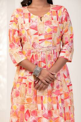Pink abstract print kurti set for women 3