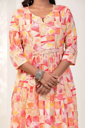 Pink abstract print kurti set for women