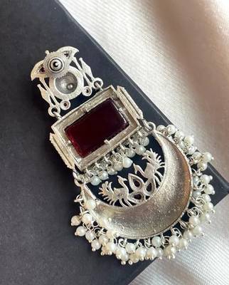 Oxidized stone long dangler earrings with pearls 3