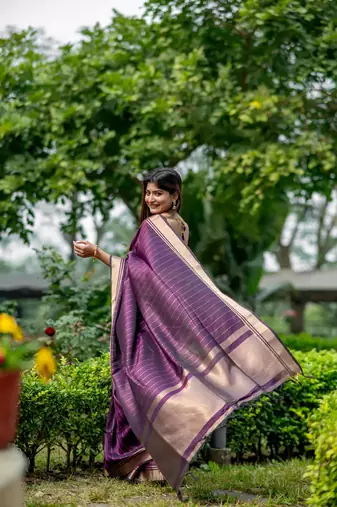 Purple Raw Silk Saree With All Over Zari Weaving Pattern With Running Blouse Piece