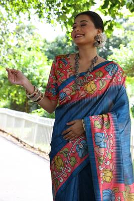 Blue Soft Tussar Silk Saree With Kalamkari Print and Digial Printed Pallu With Blouse 4