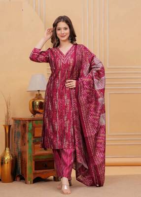 Maslin pattern print cherry red colored kurta set 1