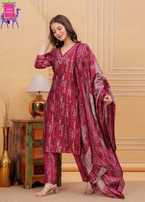 Maslin pattern print cherry red colored kurta set 3