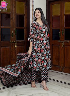 Jaipuri print v neck cotton angrakha pattern black kurta set 3