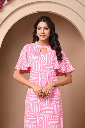 Pink rayon elegant kurti pant set