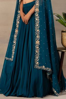 Green Embroidered Work Faux Georgette Fabric Flared Lehenga Choli With Dupatta. 4