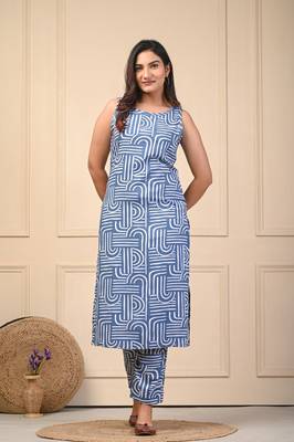 Blue reyon designer cut sleeve kurti pant set for women 5