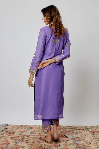 Voilet hand embroidered kurta set
