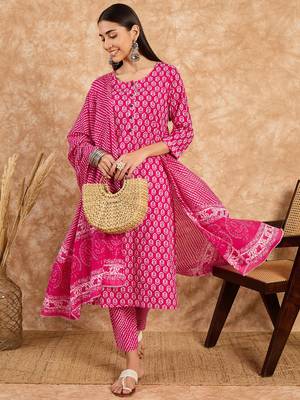 Pink Printed Pure Cotton Straight Kurti Pant and Dupatta Set 3