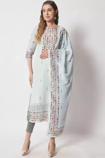 Tea green embellished silk blend women's kurta, pyjama & dupatta set