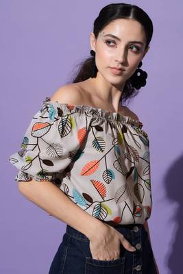 Beach wear half sleeve floral print  grey top 3