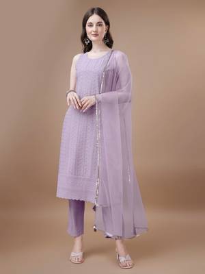 Purple embroidered silk blend  Kurta pant  with dupatta set 1
