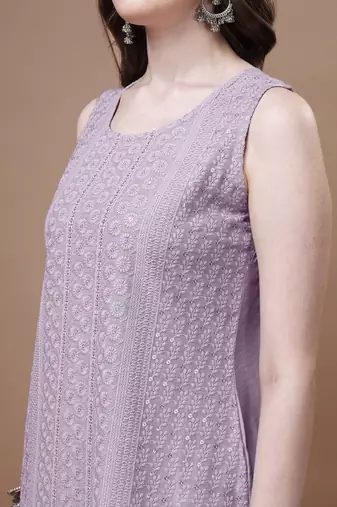 Purple embroidered silk blend  Kurta pant  with dupatta set