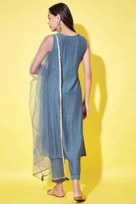 Berlin blue embroidered silk blend  Kurta pant  with dupatta set 2