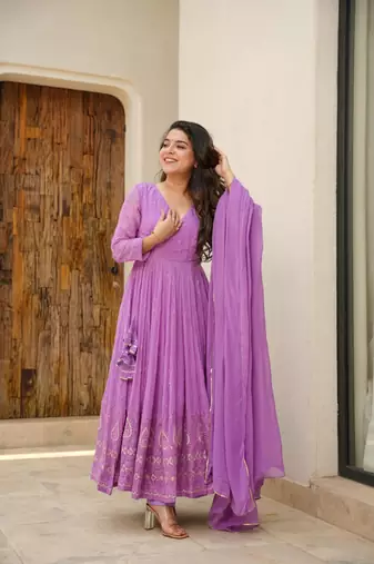 PURPLE COLORE GEORJEET PARTY WEAR SUIT SET