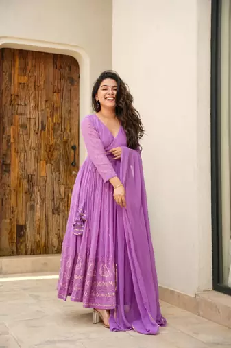 PURPLE COLORE GEORJEET PARTY WEAR SUIT SET