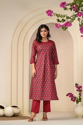 red exquisite charming kurta set 1