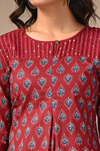 red exquisite charming kurta set