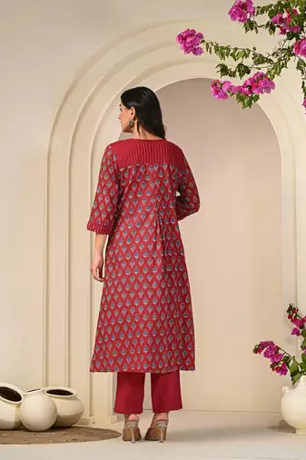 red exquisite charming kurta set