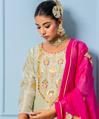 Sea green Pure Spun Silk Hand Embroidered Kurta Set 2