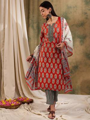 Brown Printed Pure Cotton Straight Kurti Pant and Dupatta Set 3