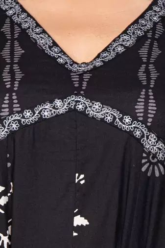 Elegant black with floral print kurta set for women