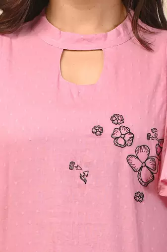 Pink floral dobby cotton kurta set with elegant embroidery