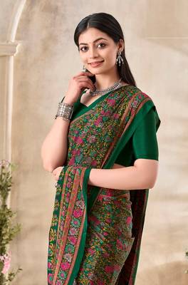 Dark Green,Beige  Floral Crepe Silk Printed Saree,Sari Comes With Blouse 2