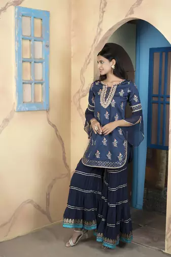 Navy-blue silk embroidered straight cut kurta &