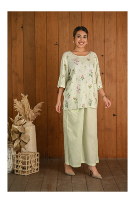 Senorita Light green & white linen & cotton half sleeve co-ord set 5