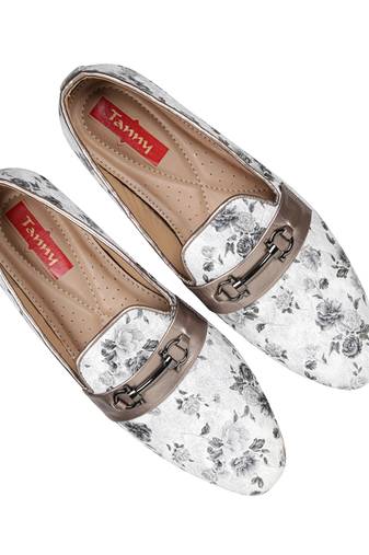 Tanny shoes men's faux leather white printed ethnic shoes for bridal casual party
