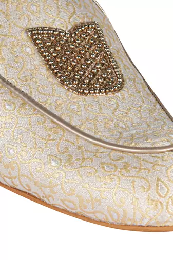 Tanny shoes men's jaquart material golden zari embroidery ethnic shoe for bridal casual party